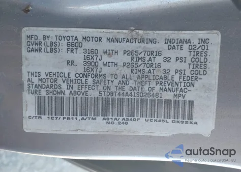 2001 Toyota Sequoia Sr5 V8 z USA, uszkodzony, nr VIN 5TDBT44A41S026481